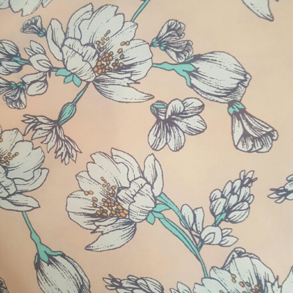 Copper Key Peasant Flowy Top - Picture 3 of 3